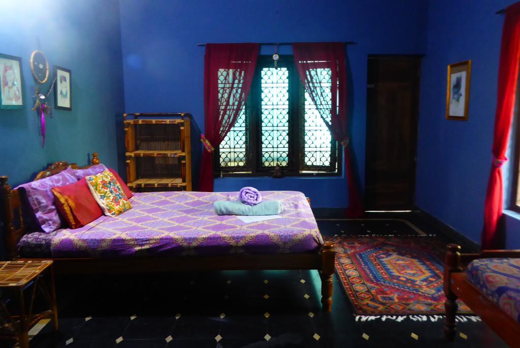 Mk Gardens Surf & Yoga House Varkala Bagian luar foto